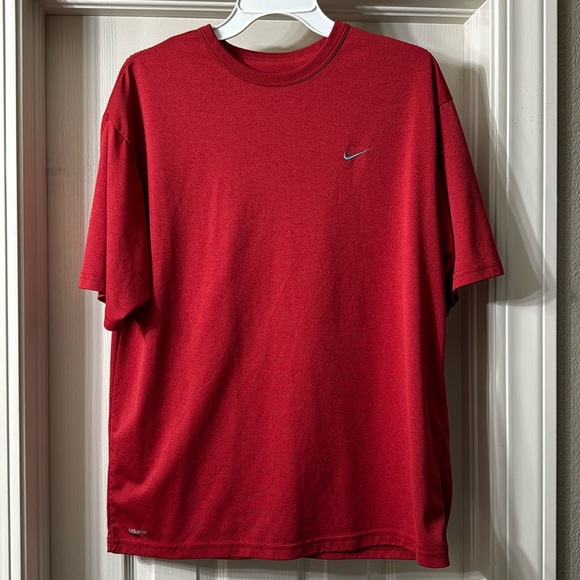Nike men’s polyester tee, size M - Picture 1 of 8